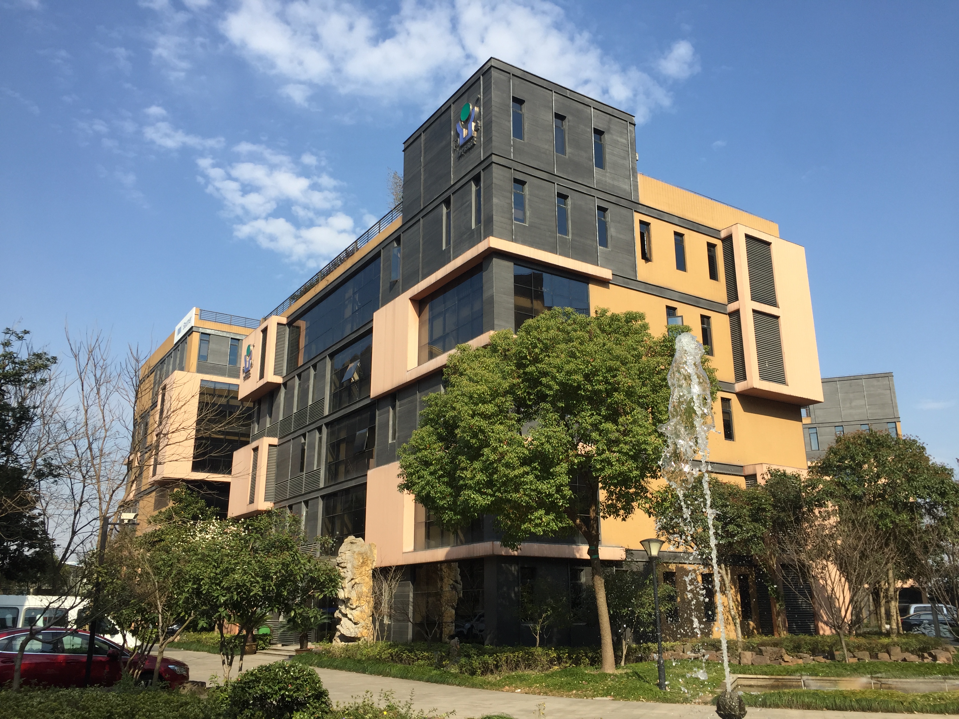 上海尊龙凯时环？？？？？？？萍加邢薰